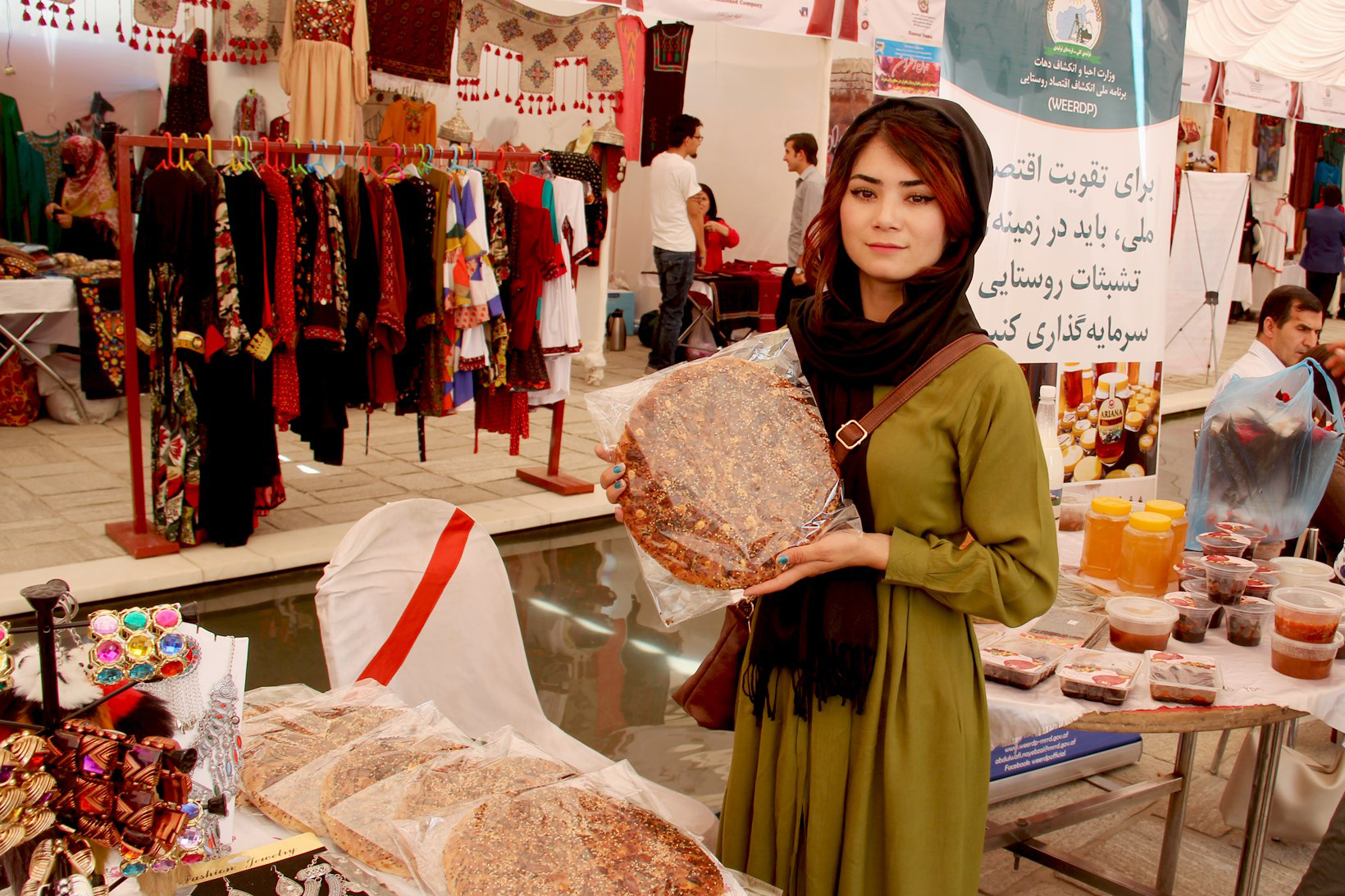 نمایشگاه صنایع دستی زنان