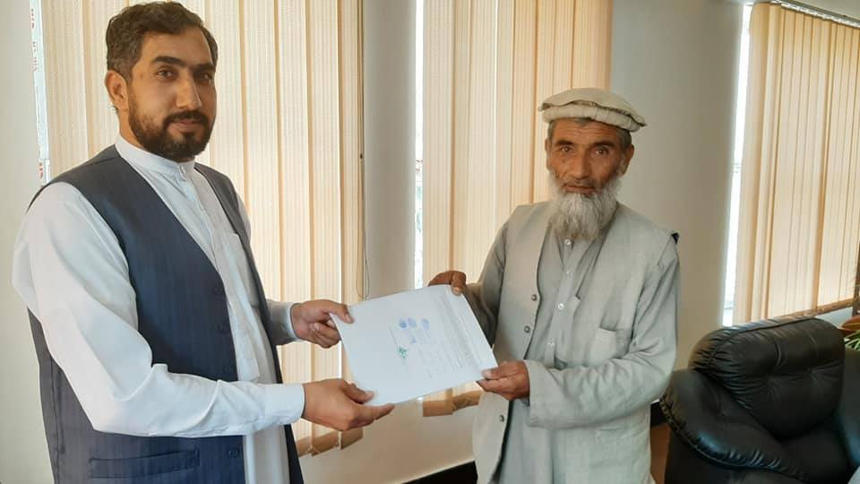 په ننګرهار کې د ۸۹۸ متره استنادي دیوال د جوړیدو هوکړه لیک لاسلیک شو