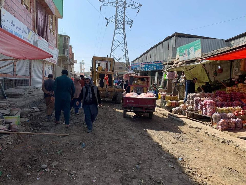 آغاز کار ساخت ۲ کیلومتر سرک کانکریتی به ارزش ۲۰ میلیون افغانی در کابل