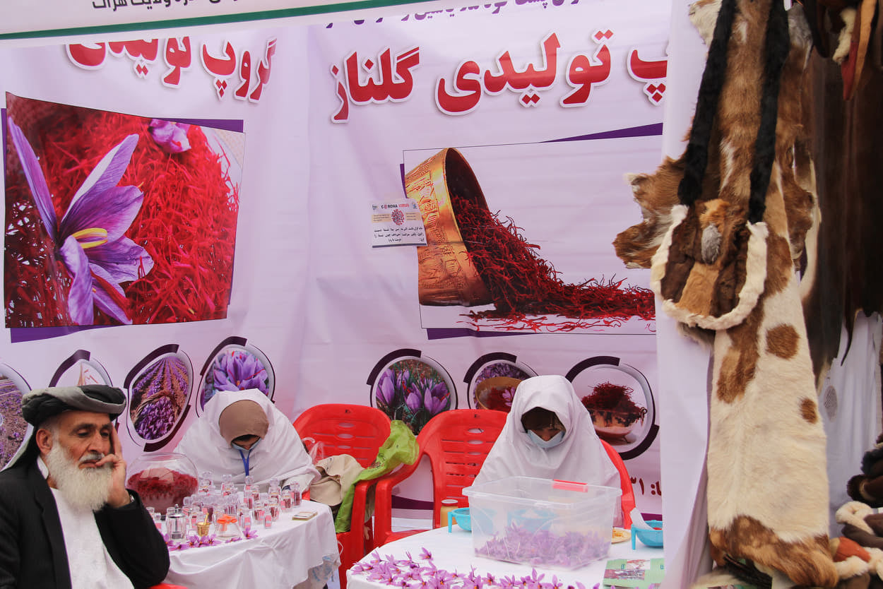 نمایشگاه بازار روستایی در ولایت هرات گشایش یافت