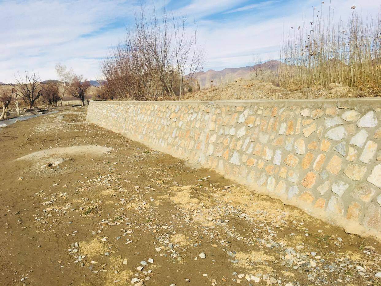تکمیل کار ساخت ۱۵۰ متر دیوار محافظتی به ارزش ۱.۷ میلیون افغانی در کابل