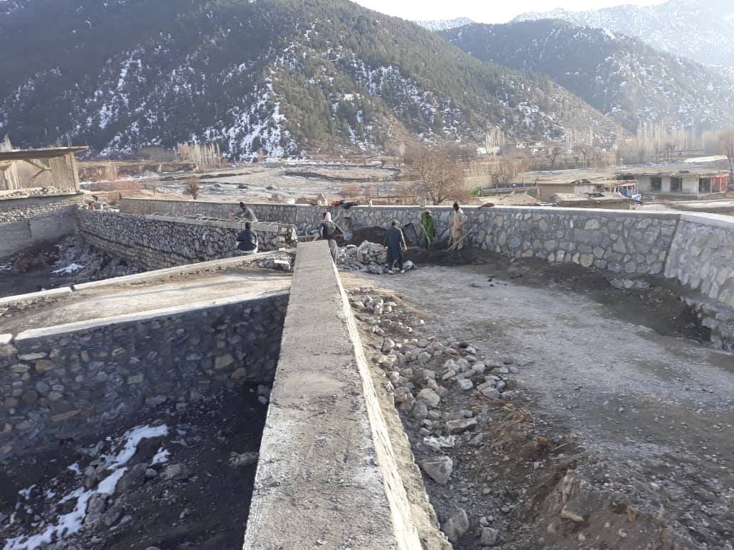 په پکتیا کې د ۱.۴۳۵ کیلو متر استنادي دیوال د جوړولو کار روان دی