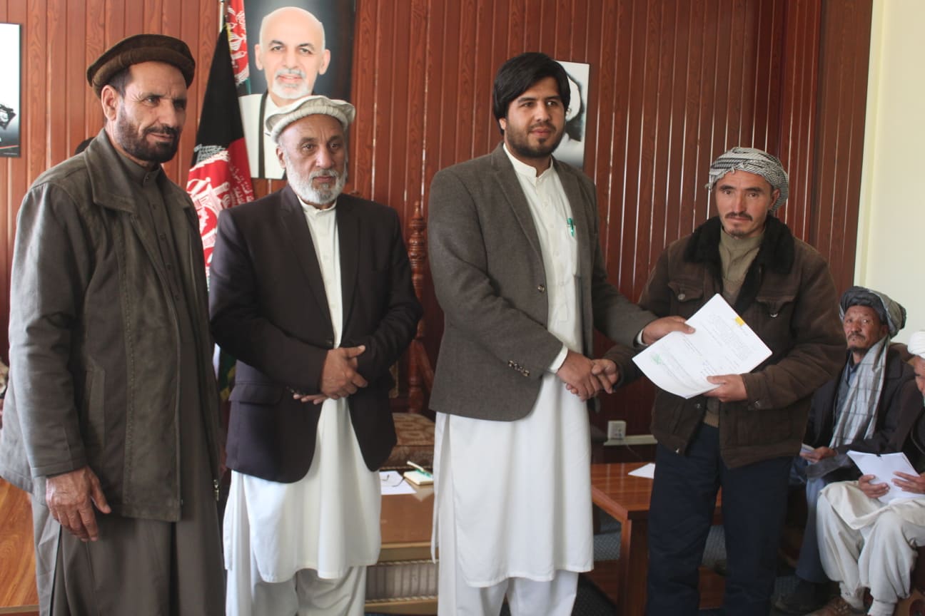 په میدان وردګو کې ۶.۷ میلیونو افغانیو په ارزښت د څلورو پروژو تړون لاسلیک شو