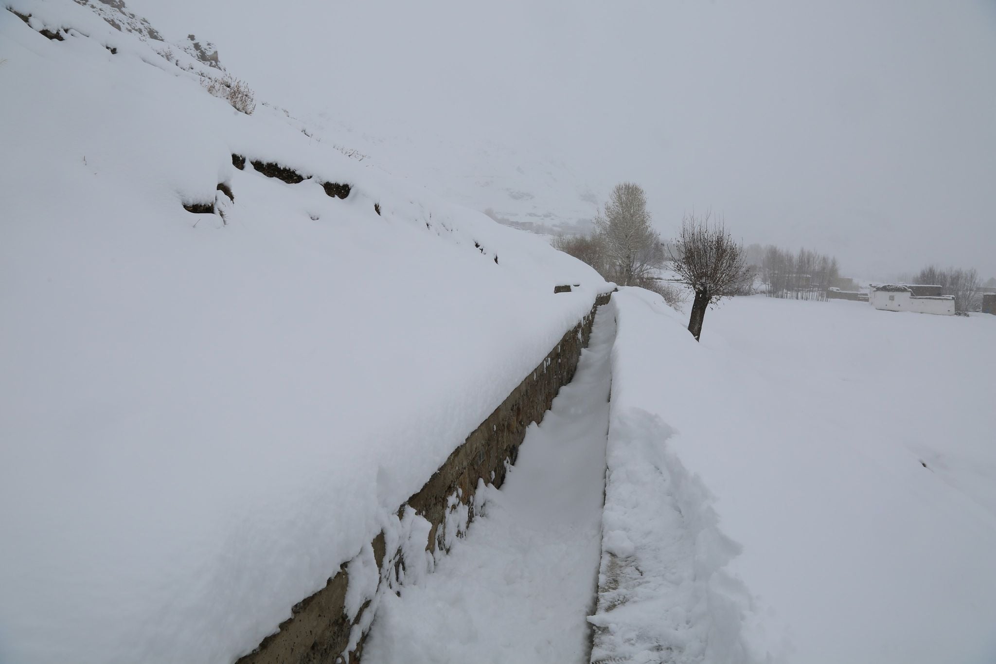 تکمیل کار ساخت ۲۹۱ متر کانال آبیاری در پنجشیر