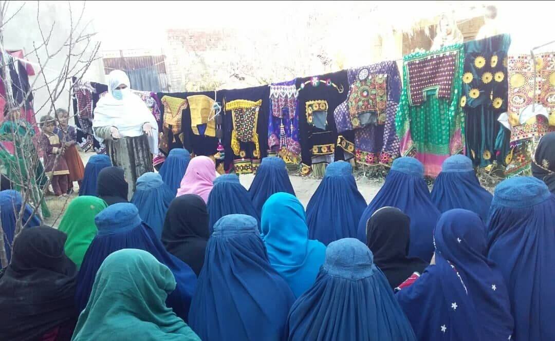په خوست کې د کلیوالي اقتصاد د پیاوړتیا ملي پروګرام له لوري تولیدي ګروپونه جوړ شول
