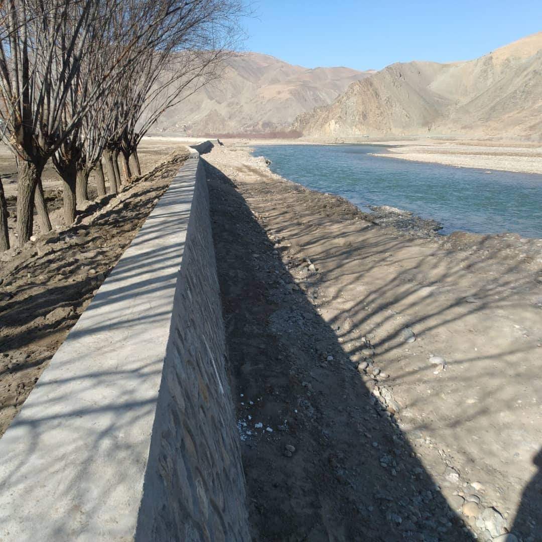 تکمیل کار ساخت ۳۱۴ متر دیوار محافظتی در بدخشان