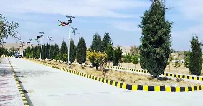 د ۴۱ میلیون افغانیو په ارزښت د خوست د شیخ زاهد پوهنتون د کانکریټي سړک پروژه ګټې اخیستنې ته وسپارل شوه