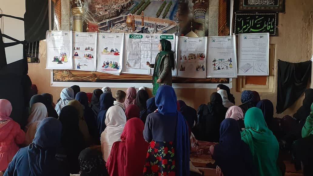 په تخار او دایکندی ولایتو کې  د غړیتوب د ترلاسه کولو روزنه ورکړل شوه