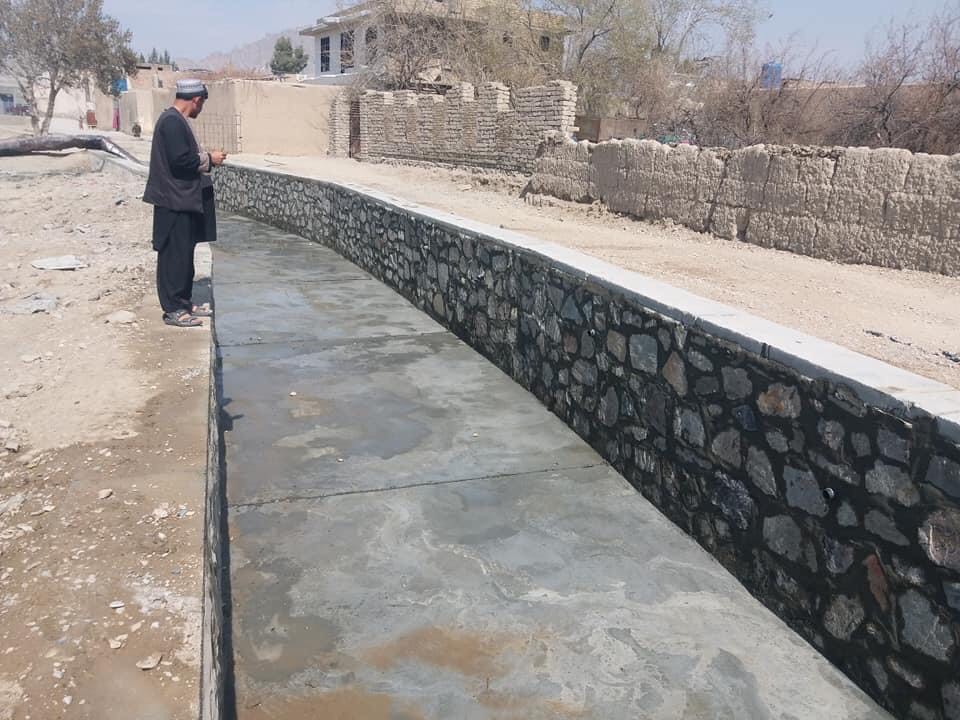په کندهار کې د اوبه خور د ۳ کیلو متره کانال کار روان دی
